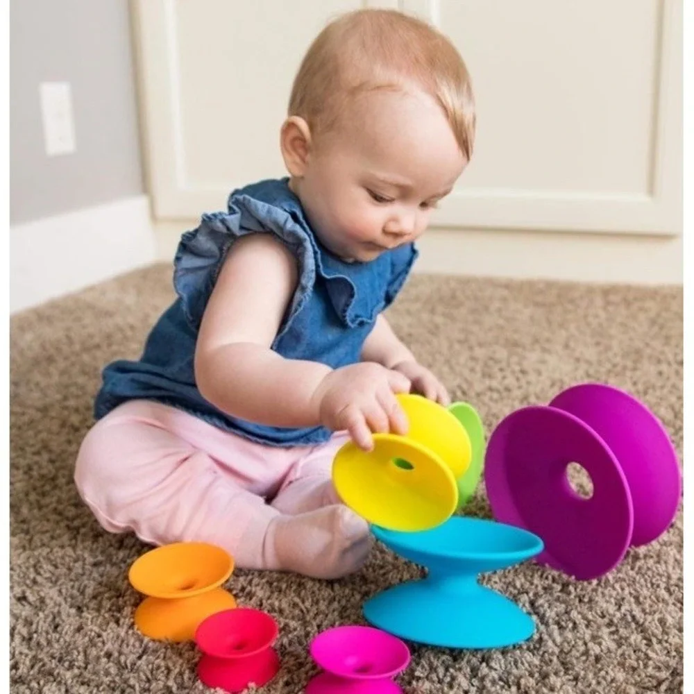 Fat‎ Brain TOYS Spoolz Stacking Toy